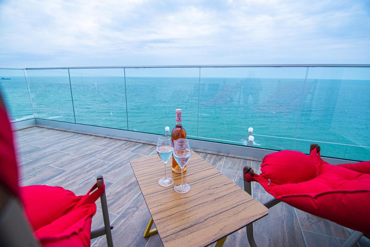 Alessio Hotel Residence Костинешти Экстерьер фото